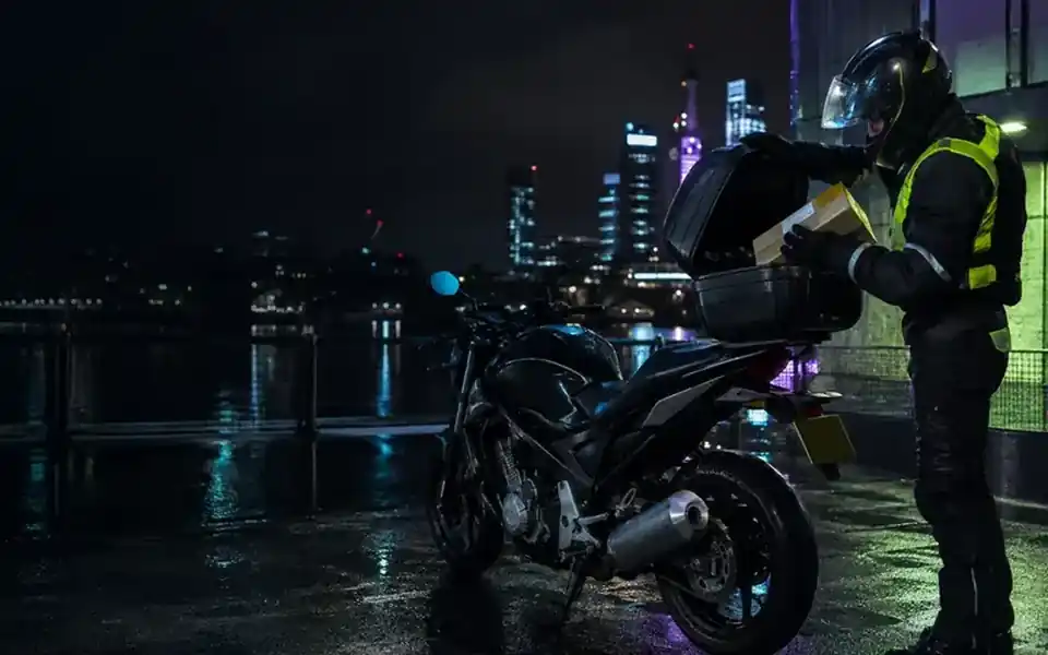 motorcycle parcel courier